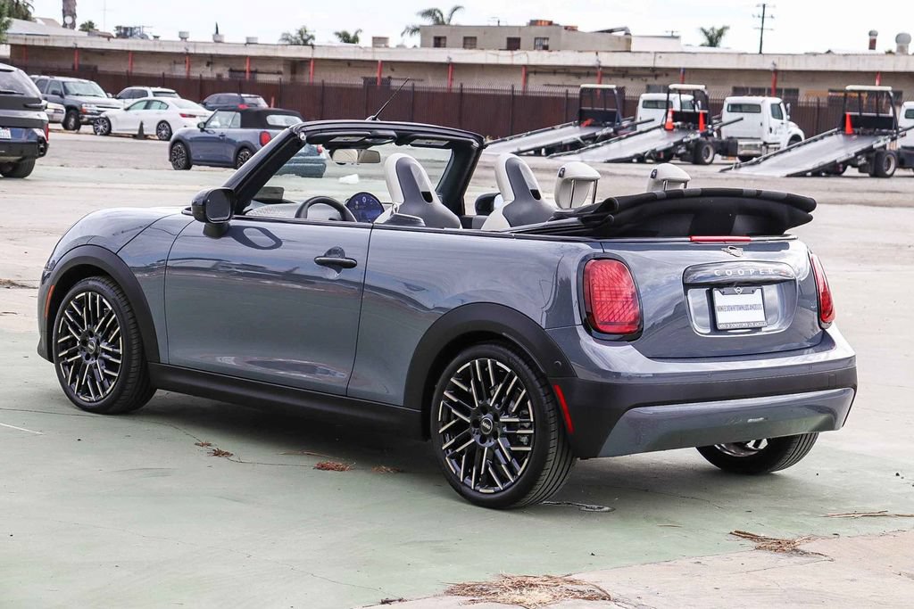 Used 2026 MINI Cooper S FWD image 15