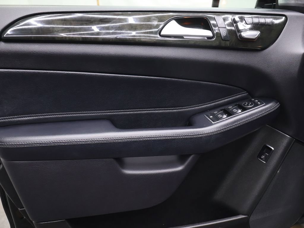 Used 2018 Mercedes-Benz GLE 350 4MATIC w/ Premium 1 Package image 16