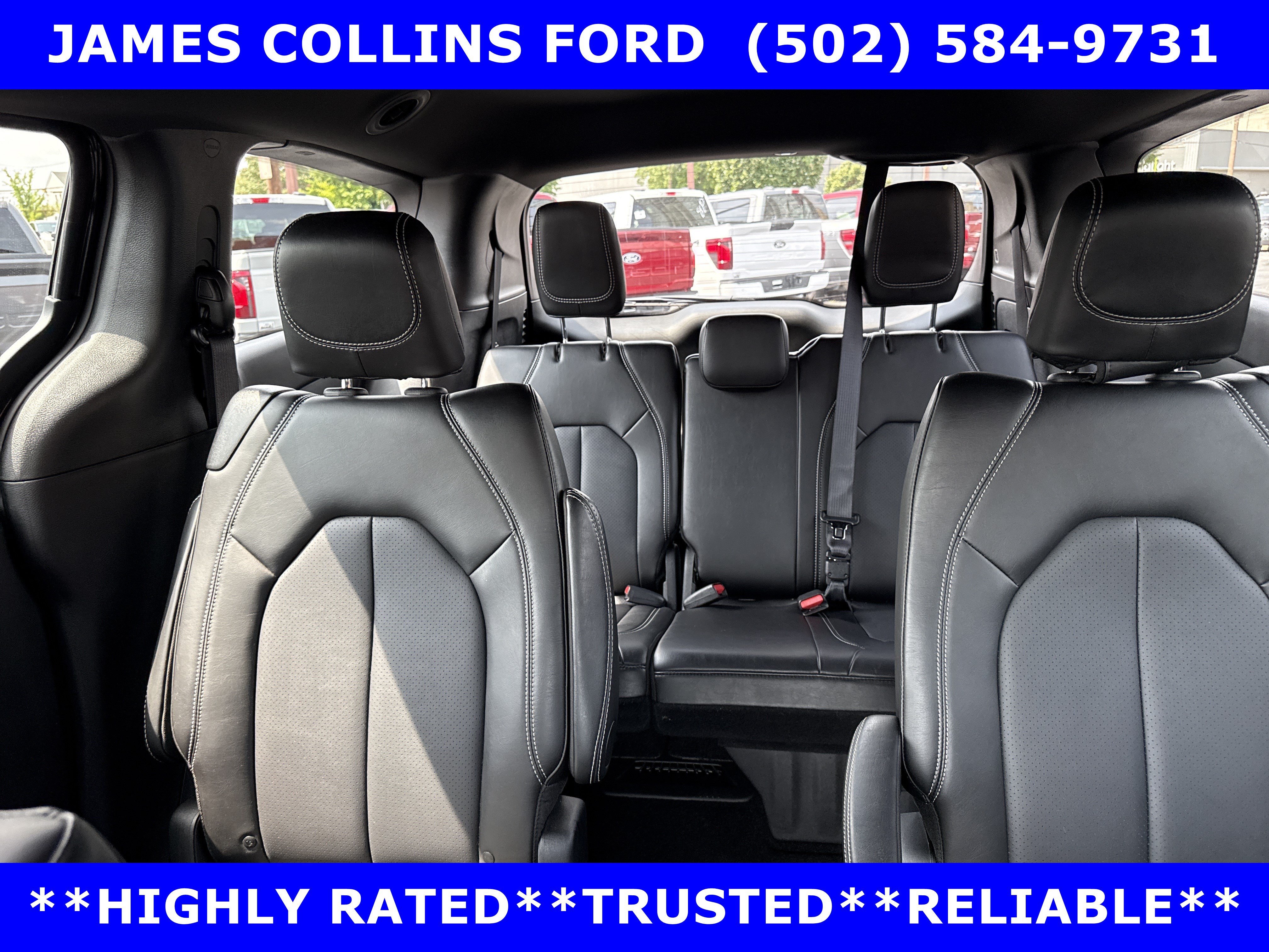 Used 2025 Chrysler Pacifica Select FWD image 37