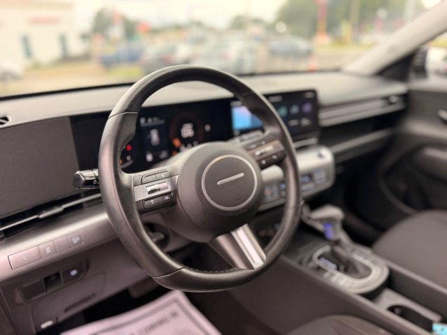 Used 2026 Hyundai Kona SEL Sport FWD image 11