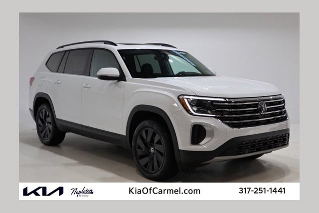 Used 2025 Volkswagen Atlas SE FWD image 1