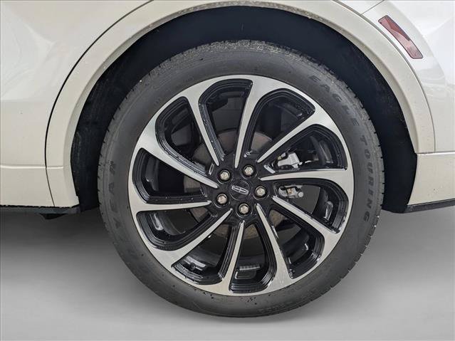 Used 2026 Lincoln Nautilus Black Label AWD/4WD image 13
