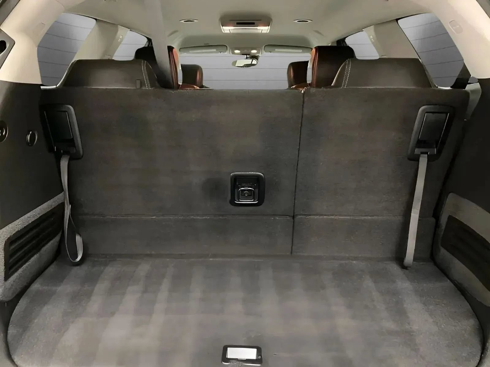 Used 2016 Buick Enclave Premium w/ Trailering Package FWD image 12