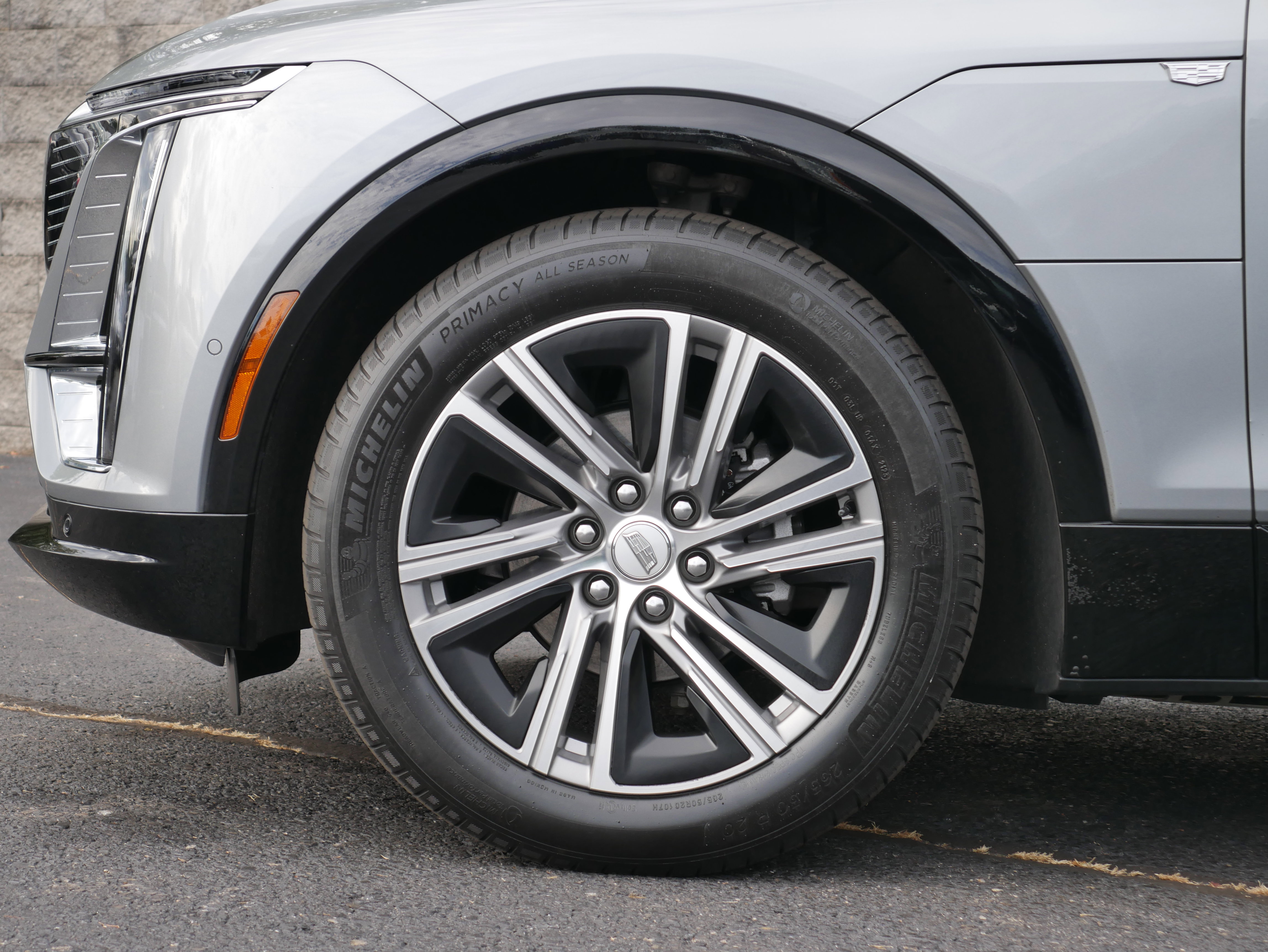 Certified 2024 Cadillac Lyriq Luxury w/ LPO, Floor Liner Package image 11
