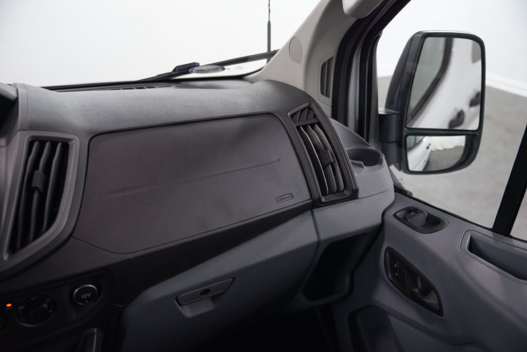 Used 2018 Ford Transit 150 XL RWD image 21
