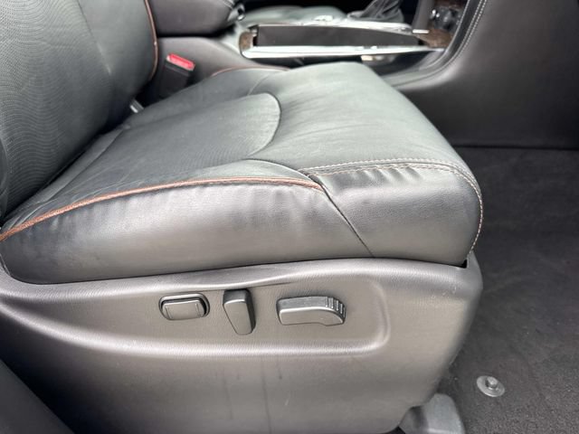 Used 2019 Nissan Armada Platinum RWD image 11