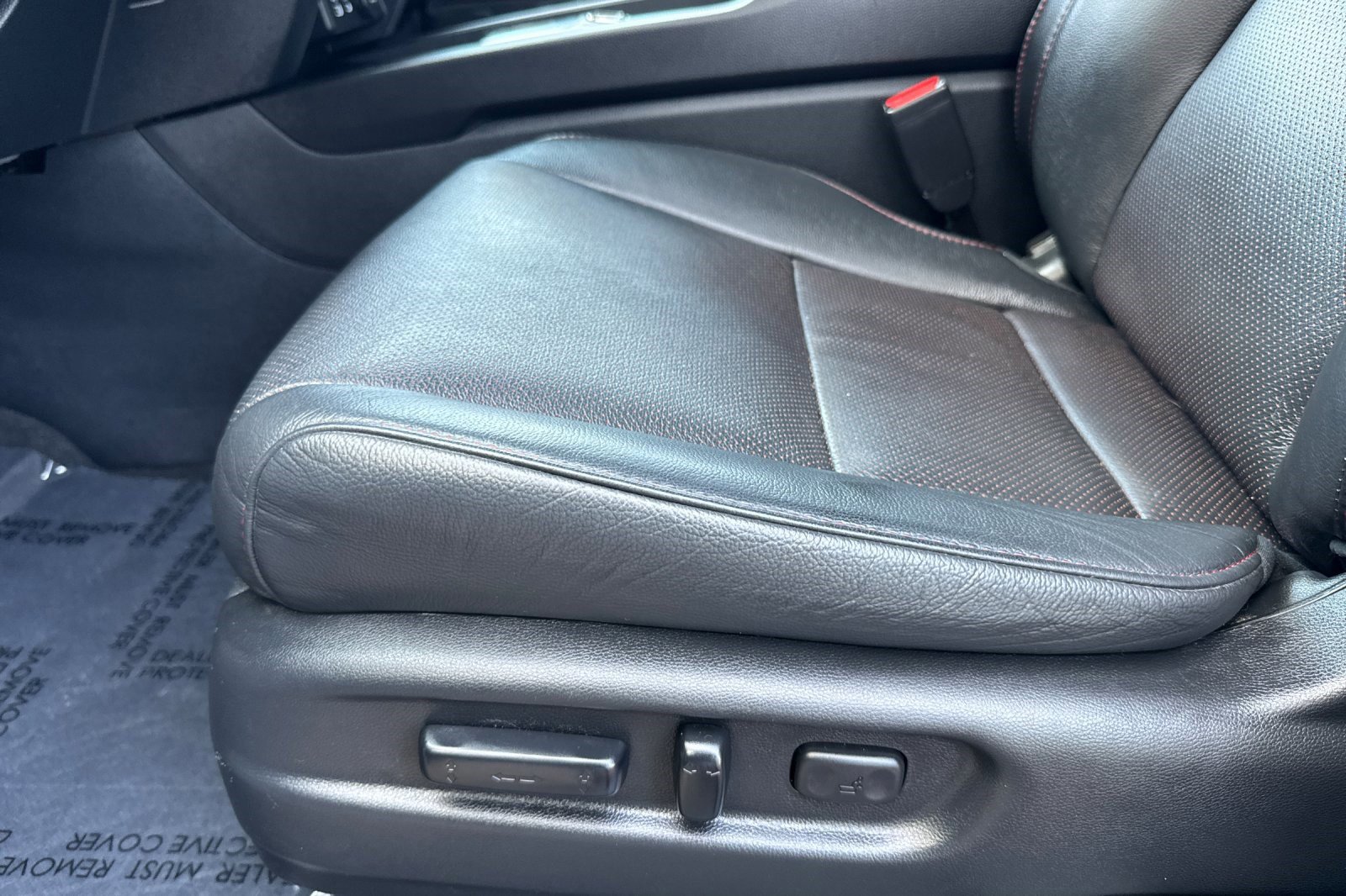Used 2025 Honda Passport Black Edition image 14