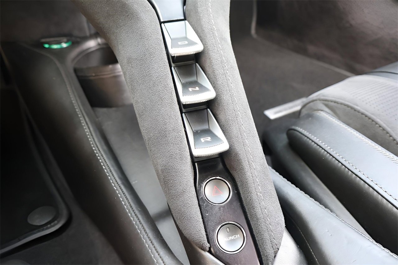 Used 2018 McLaren 720S Performance image 27