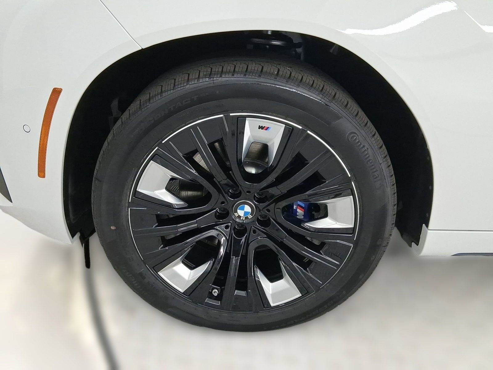 New 2026 BMW X3 xDrive30 w/ Premium Package image 11