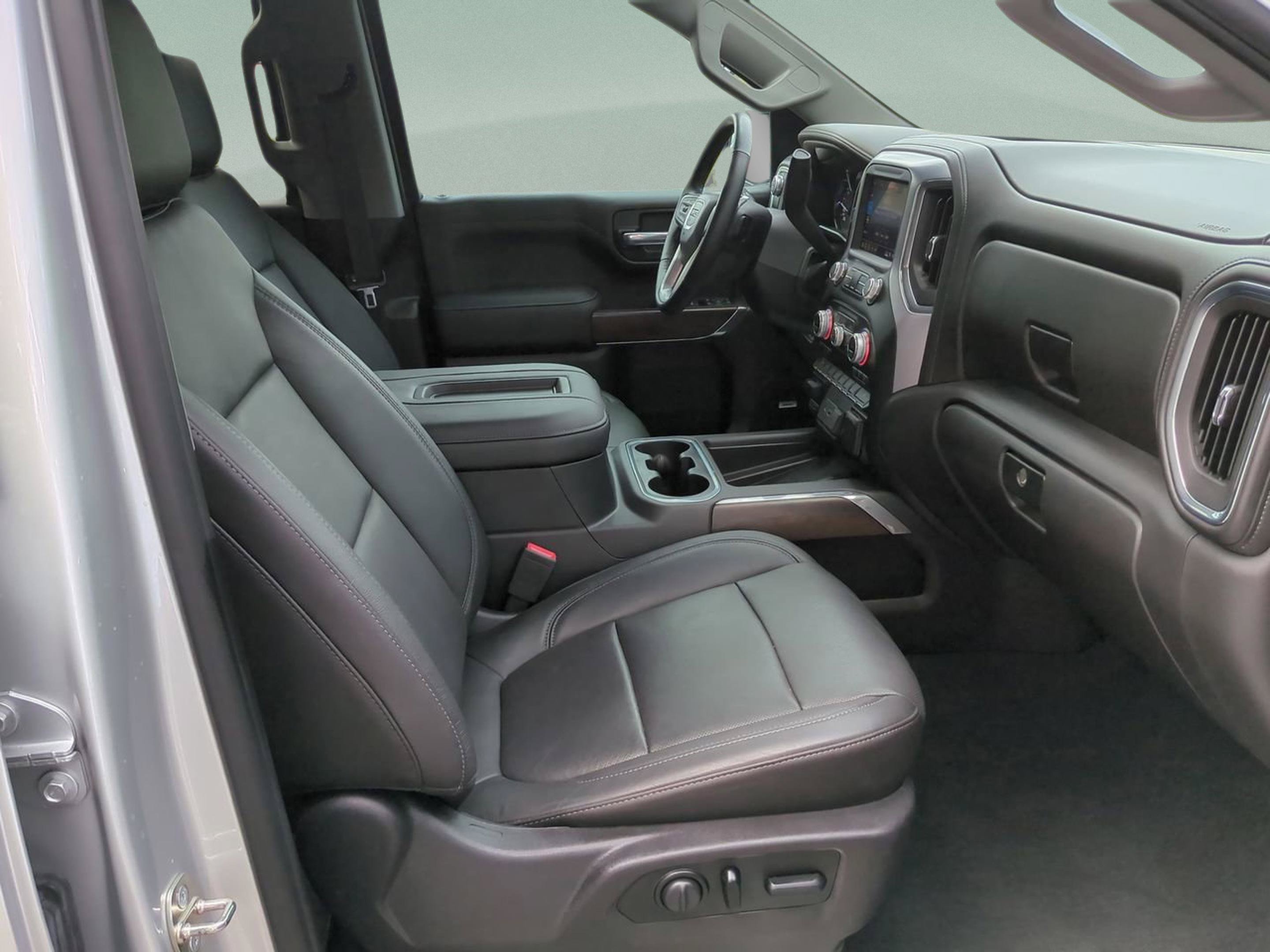 Used 2019 GMC Sierra 1500 SLT w/ SLT Premium Plus Package RWD image 19