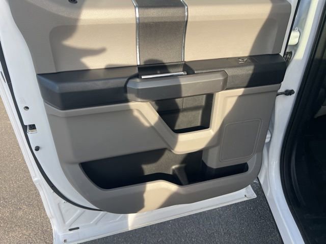 Used 2017 Ford F150 XLT w/ Trailer Tow Package image 20