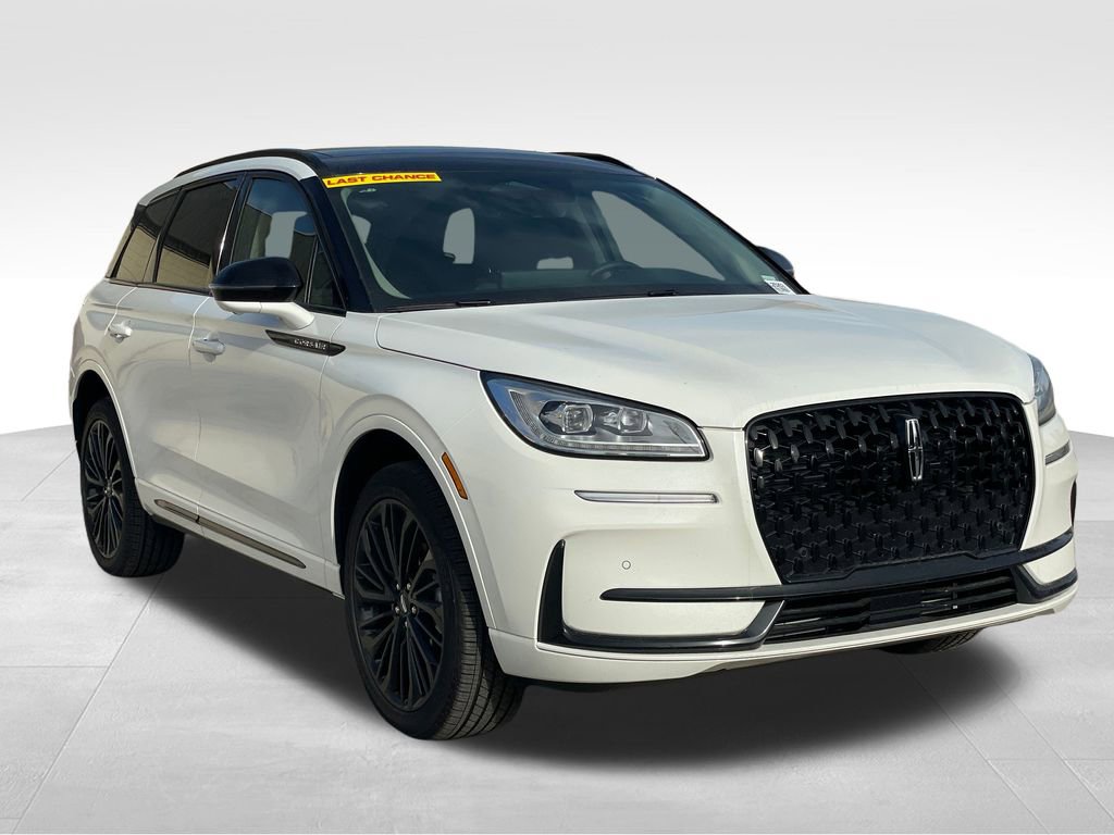 New 2025 Lincoln Corsair Reserve w/ Jet Appearance Package image 7