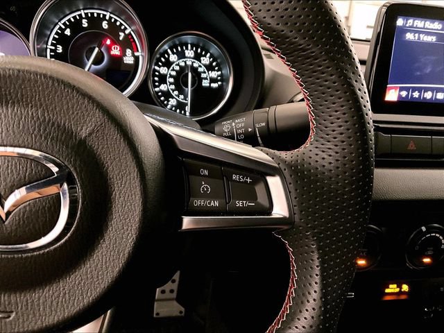 Used 2020 MAZDA MX-5 Miata RF Club RWD image 18
