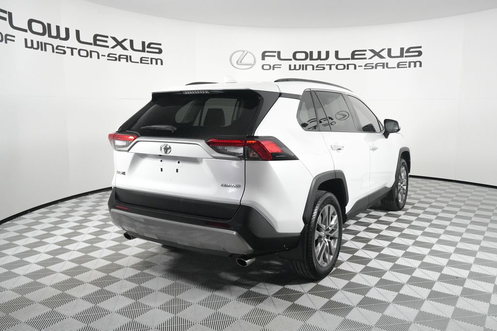Used 2024 Toyota RAV4 Limited w/ Advanced Technology Package image 7