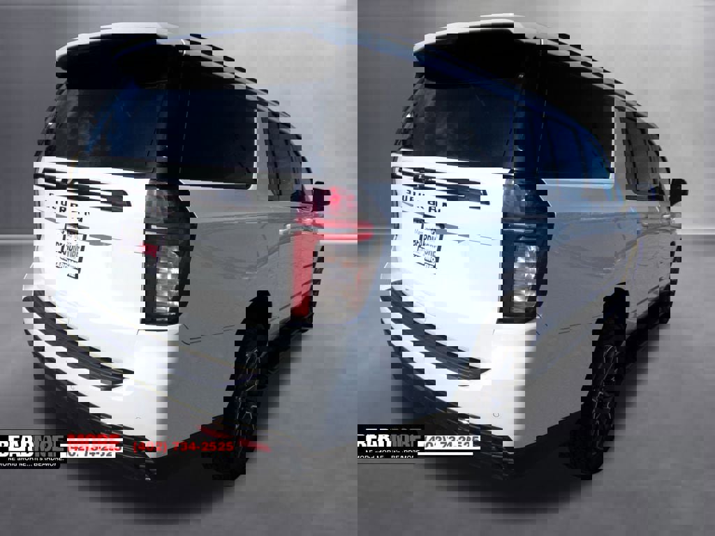 Used 2021 Chevrolet Suburban Z71 w/ Z71 Signature Package image 7