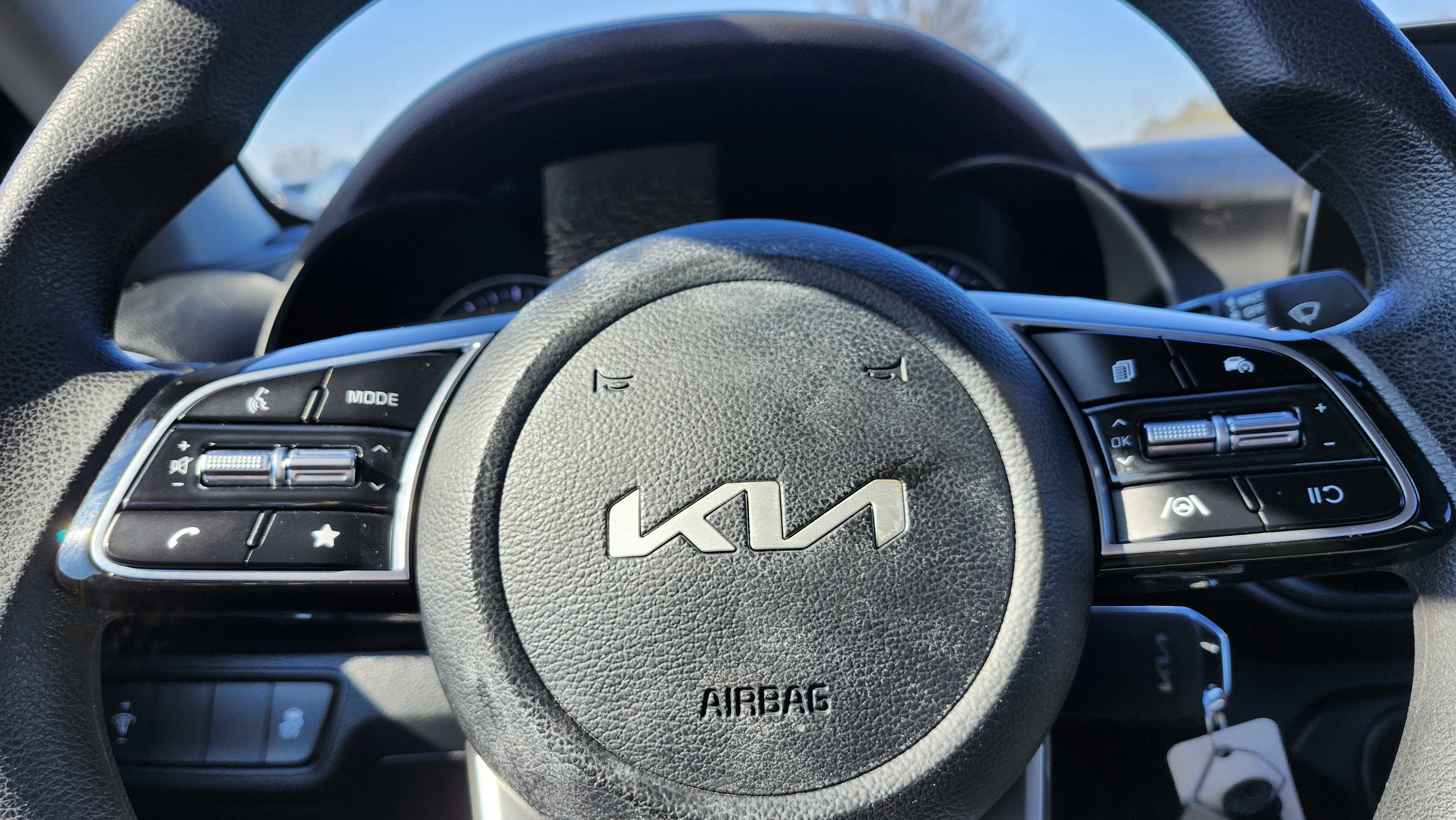 Used 2024 Kia Forte LX image 24