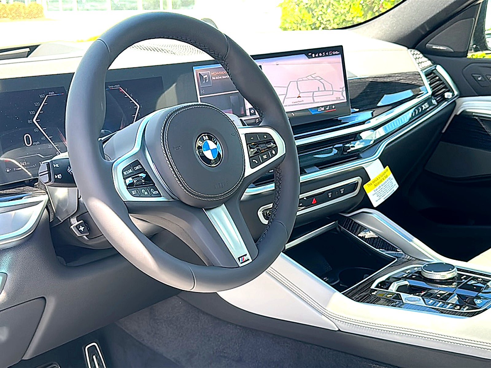 New 2027 BMW X6 xDrive40i w/ Climate Comfort Package AWD/4WD image 9