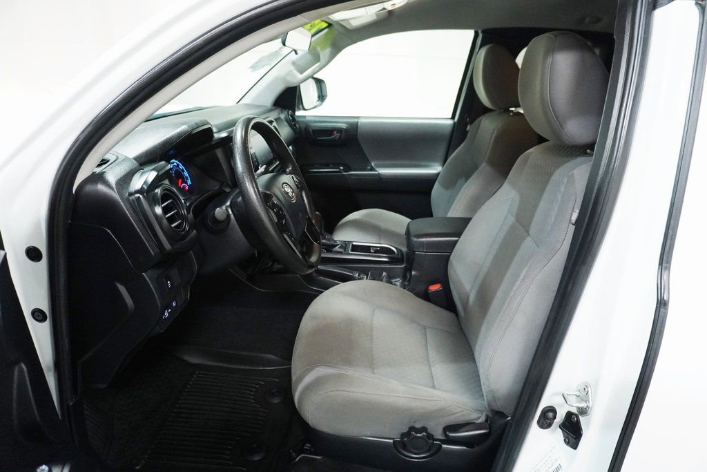 Certified 2023 Toyota Tacoma SR image 9