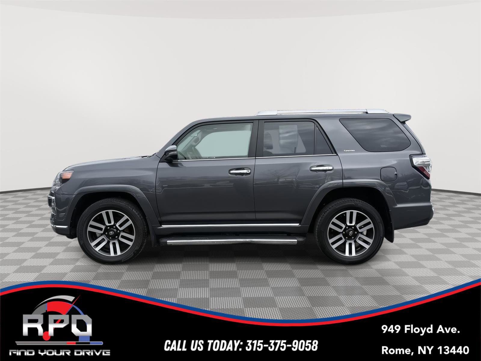 Used 2023 Toyota 4Runner Limited image 2
