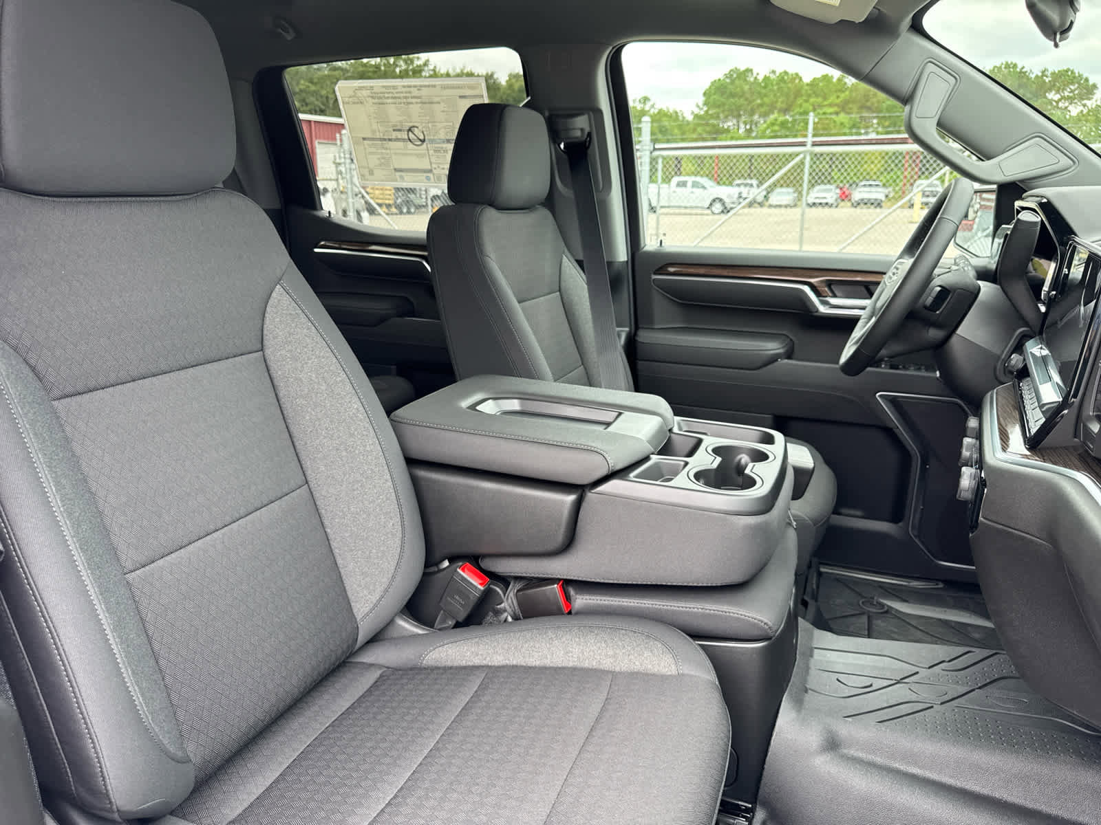 New 2026 Chevrolet Silverado 1500 RST w/ Rally Edition image 17