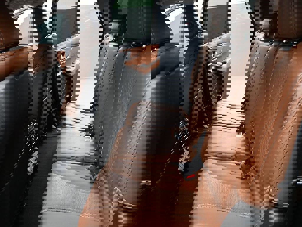 Used 2023 Acura MDX SH-AWD w/ Technology Package image 13