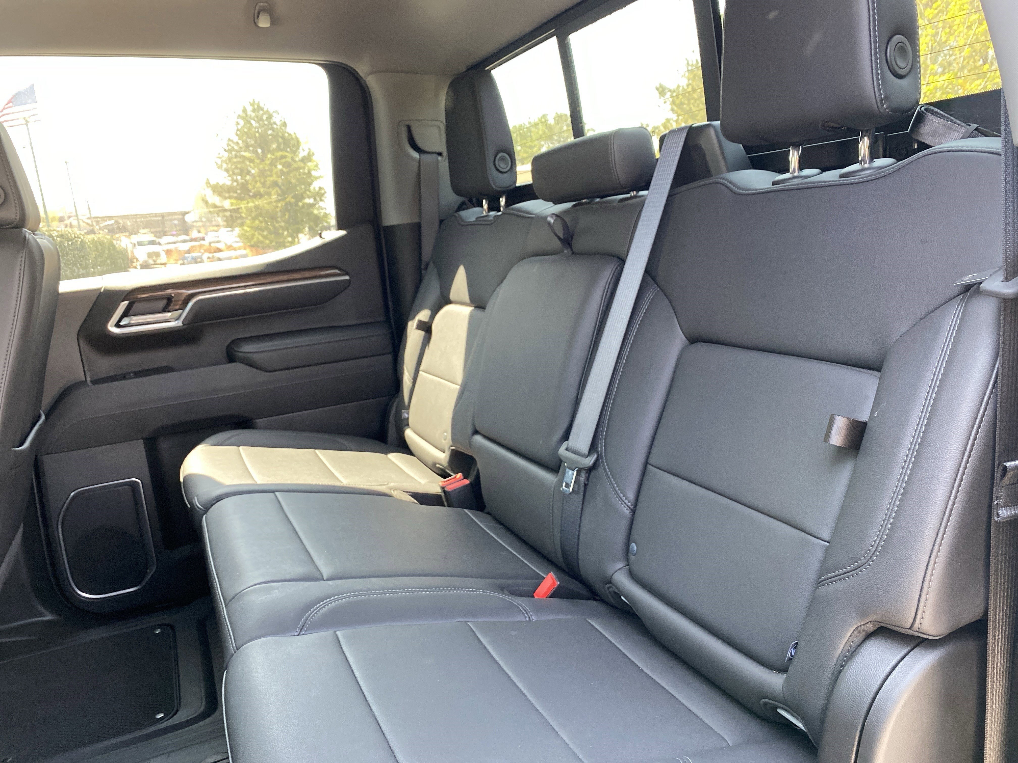 Used 2025 Chevrolet Silverado 1500 RST image 8