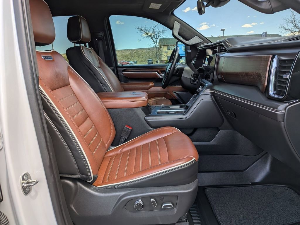 Certified 2024 GMC Sierra 2500 Denali Ultimate AWD/4WD image 22