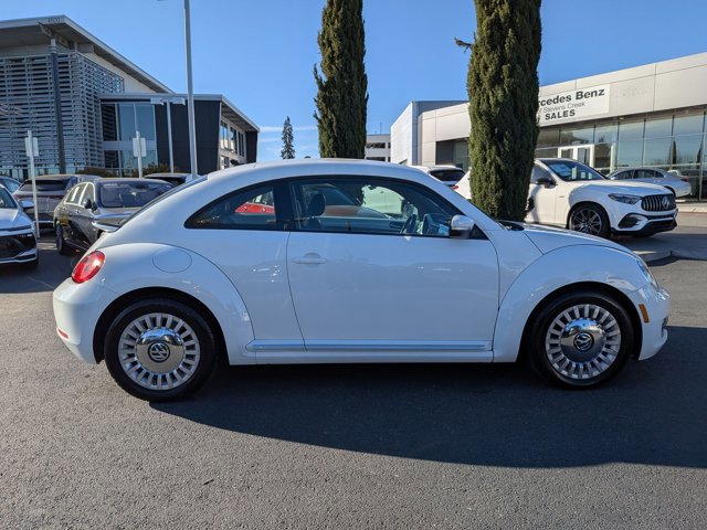 Used 2016 Volkswagen Beetle 1.8T SE image 4