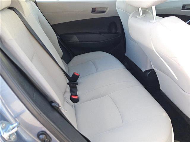 Used 2025 Toyota Corolla Cross L image 19