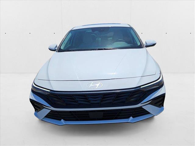New 2025 Hyundai Elantra Limited image 6