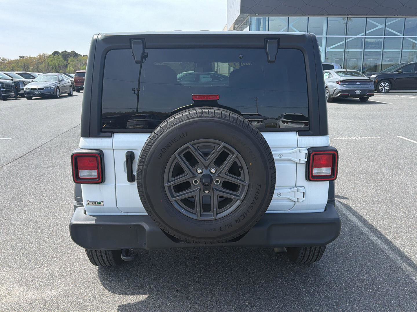 Used 2024 Jeep Wrangler Sport S image 4