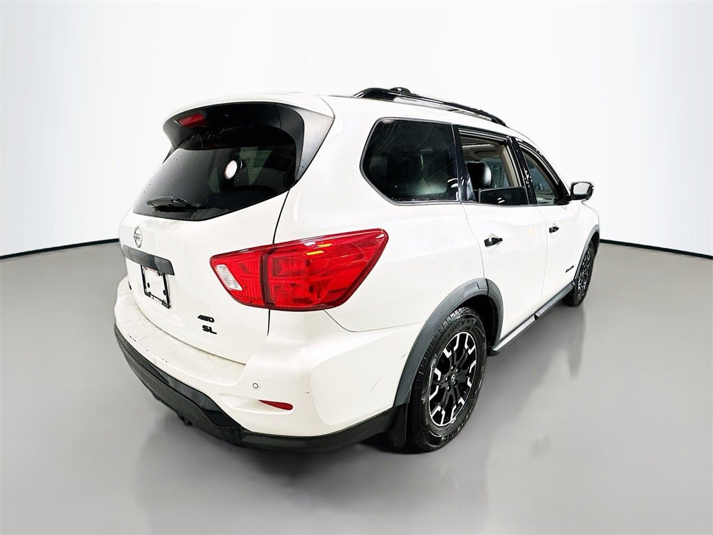 Used 2020 Nissan Pathfinder SL image 5