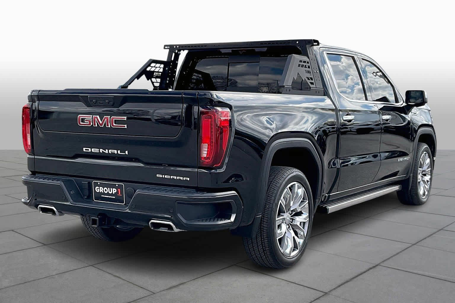 Certified 2025 GMC Sierra 1500 Denali w/ Denali Reserve Package image 12