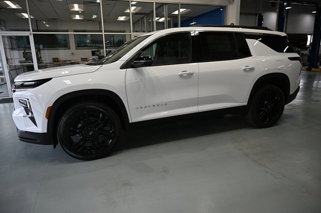 New 2026 Chevrolet Traverse LT w/ Driver Confidence Package image 7