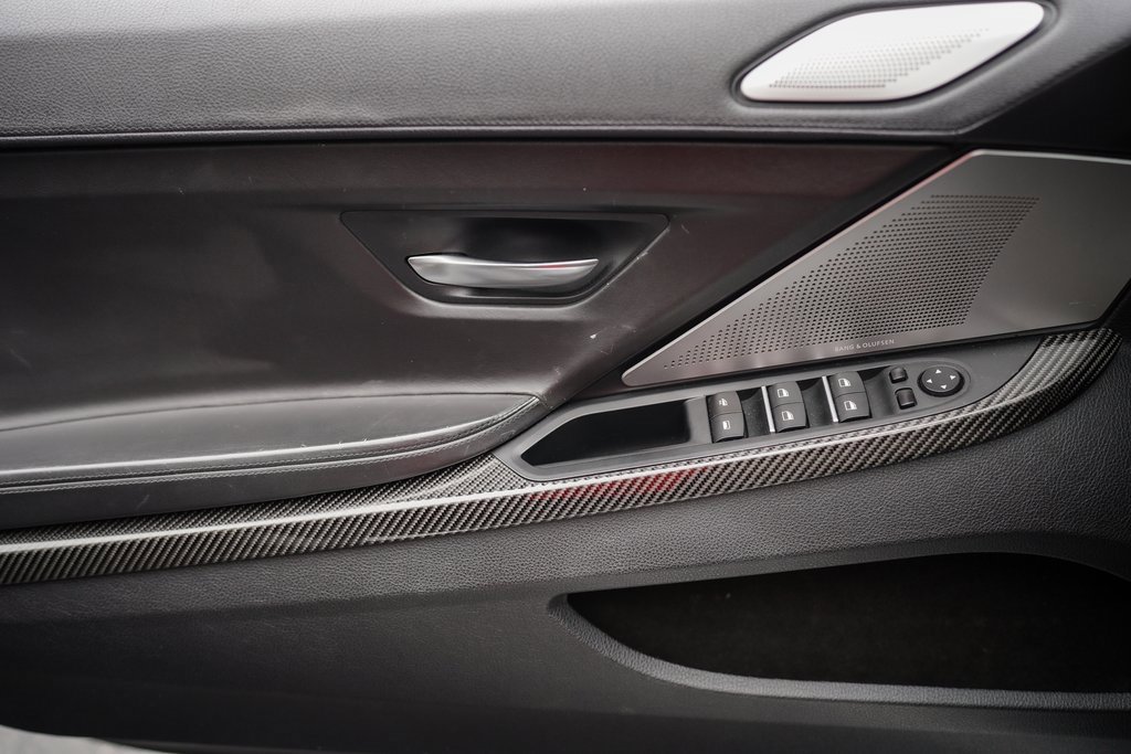 Used 2018 BMW M6 Convertible w/ Executive Package image 36