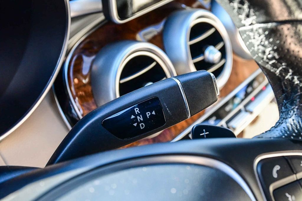 Used 2018 Mercedes-Benz C 300 Sedan image 21