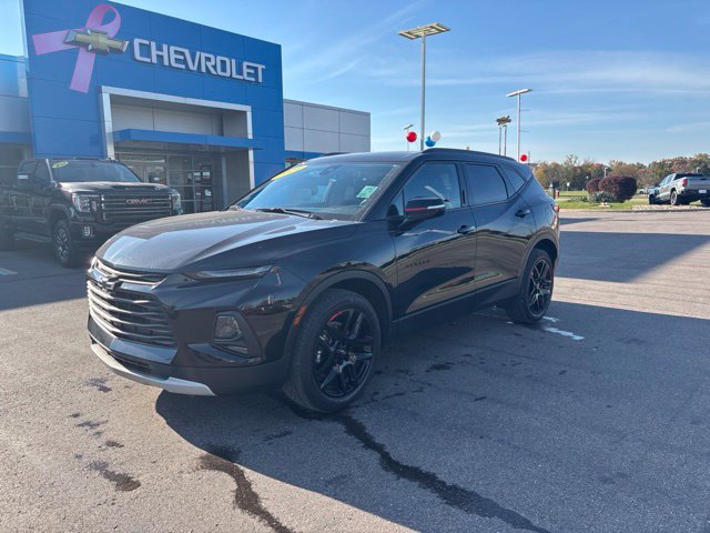 Used 2021 Chevrolet Blazer LT w/ Redline Edition FWD image 1