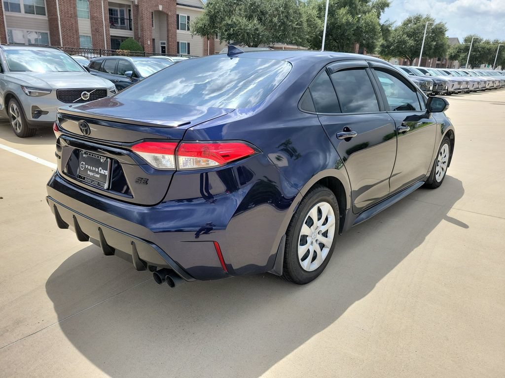 Used 2023 Toyota Corolla SE FWD image 5