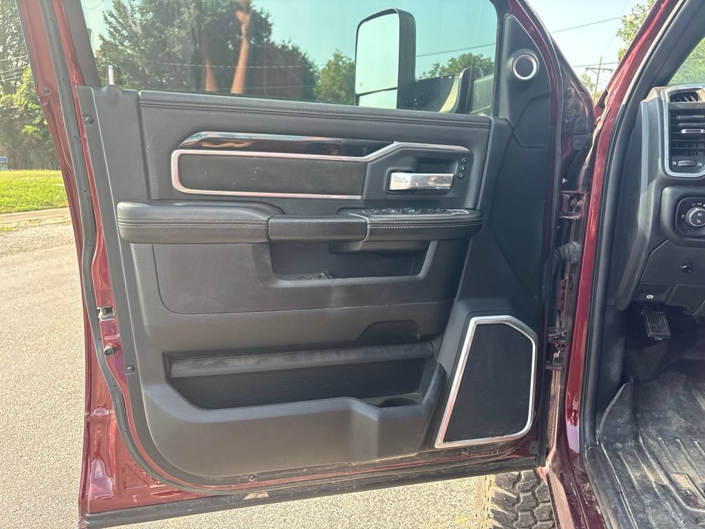 Used 2020 RAM 2500 Laramie AWD/4WD image 13