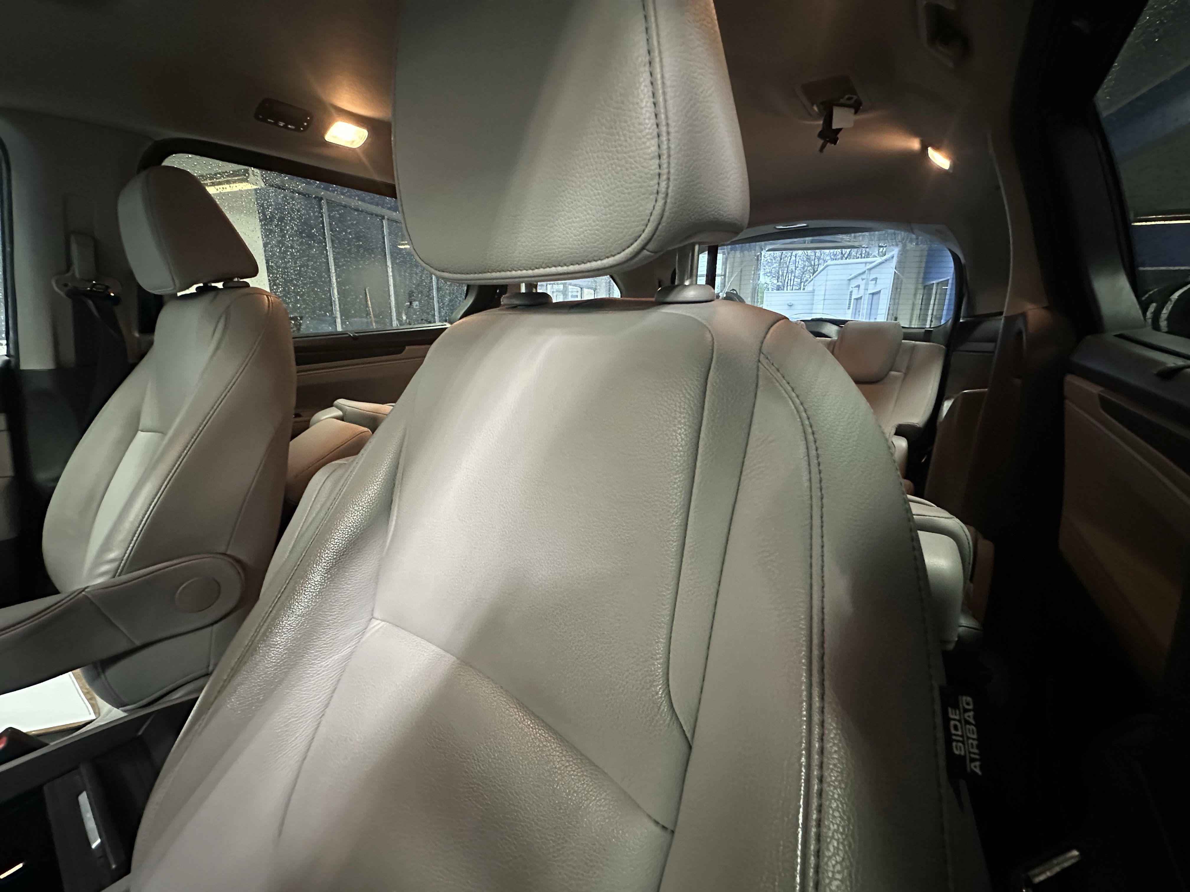 Used 2023 Honda Odyssey EX-L image 10