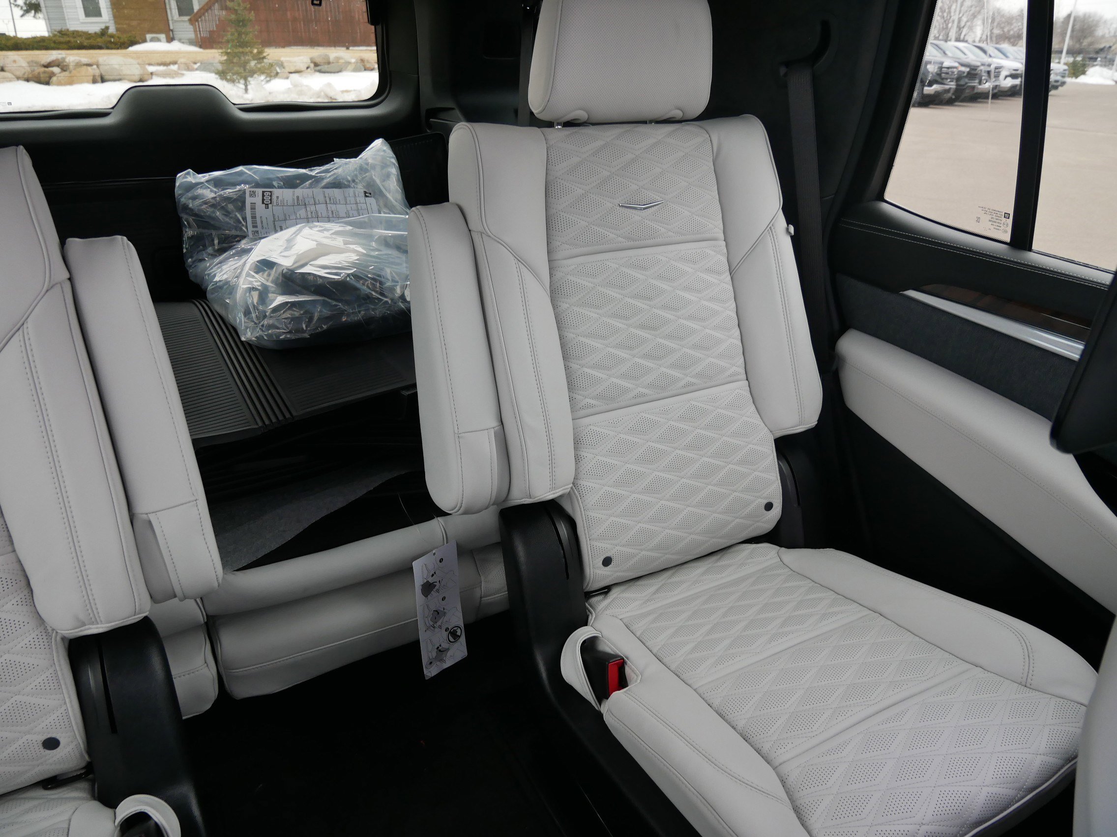 New 2026 Cadillac Escalade Platinum Sport w/ LPO, ONYX Package image 12