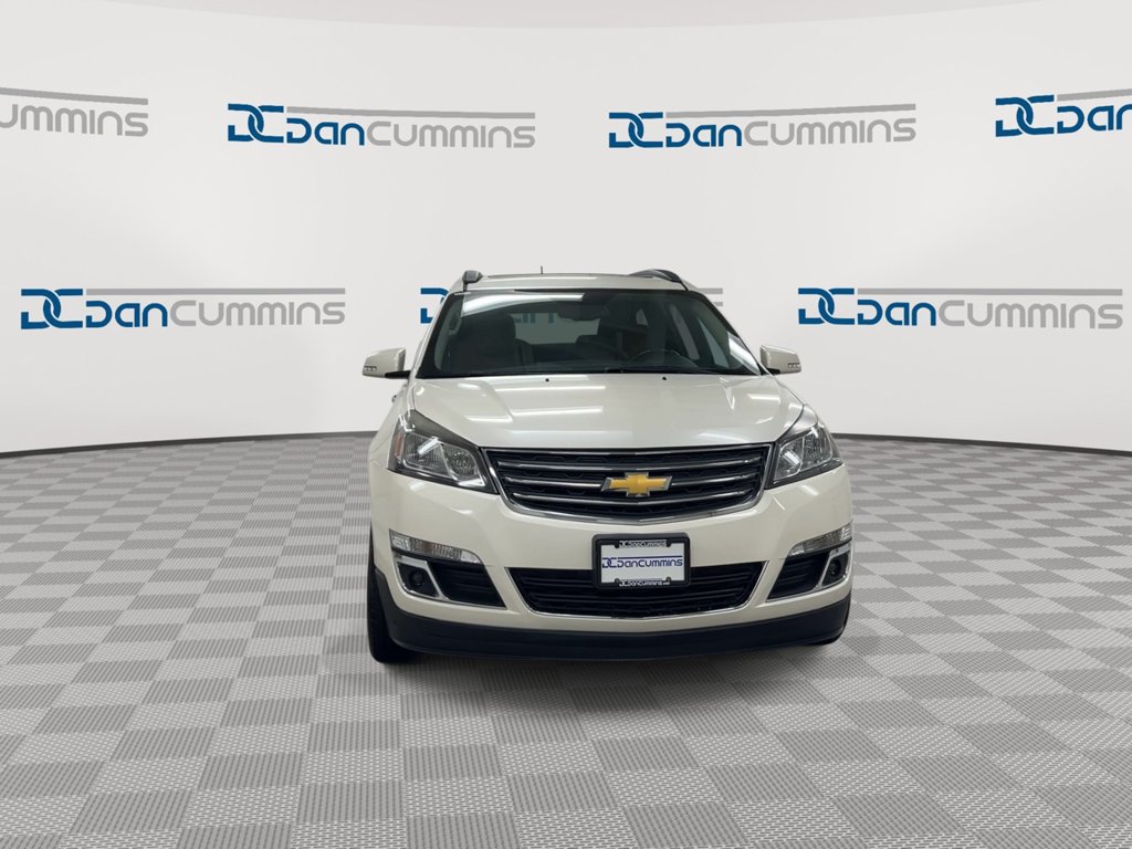 Used 2015 Chevrolet Traverse LT AWD/4WD image 3