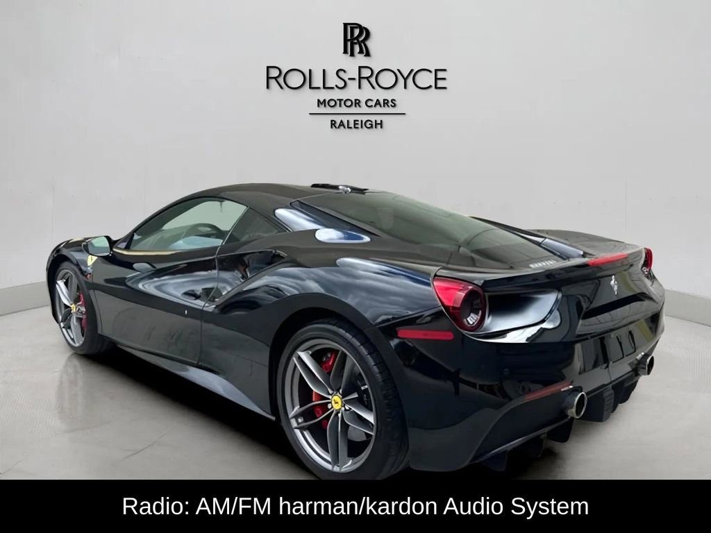 Used 2019 Ferrari 488 GTB image 4