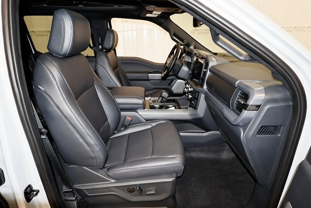 New 2025 Ford F150 XLT w/ Equipment Group 303A High image 15