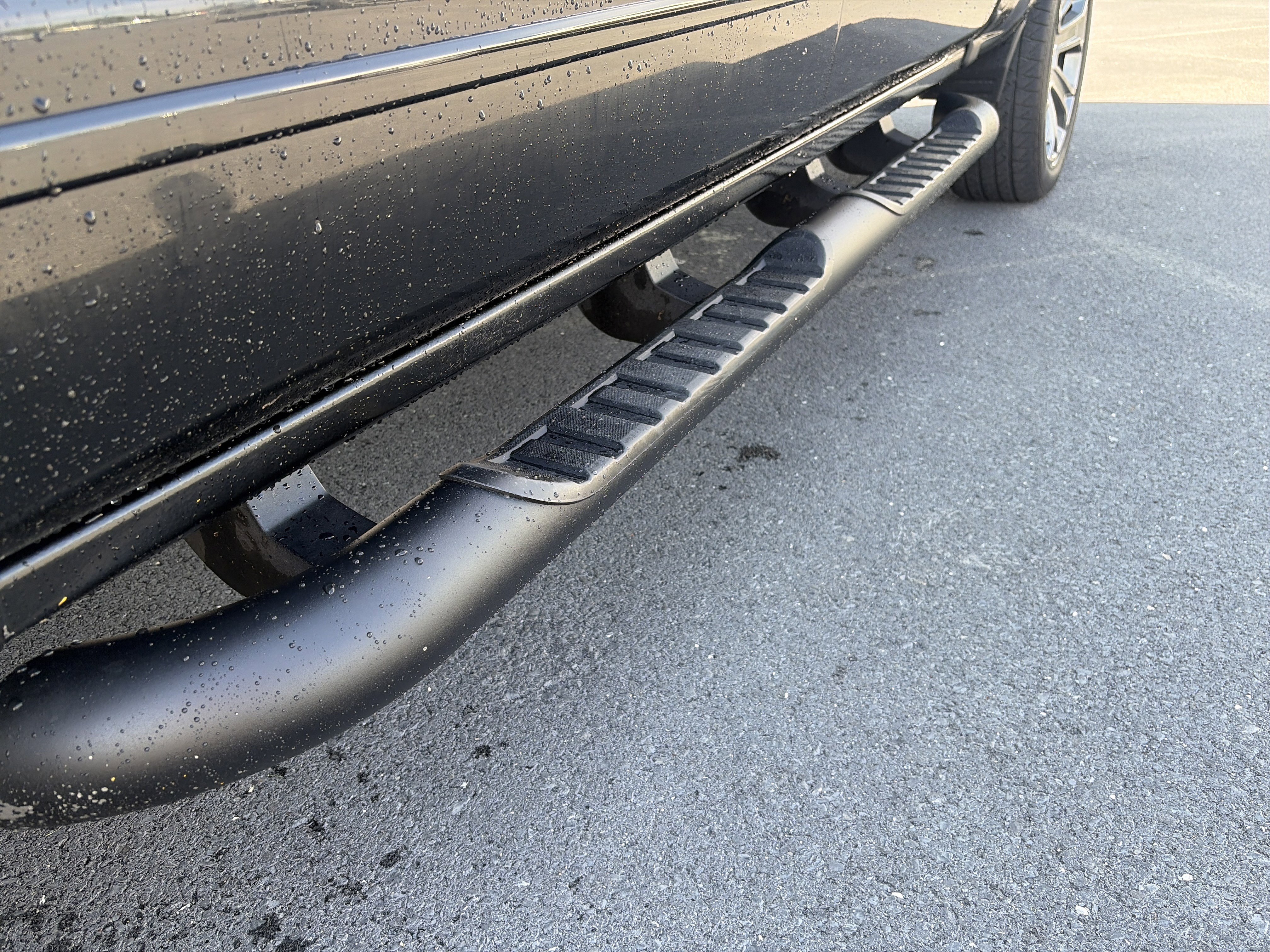 Used 2018 Chevrolet Silverado 1500 LT w/ All Star Edition image 10