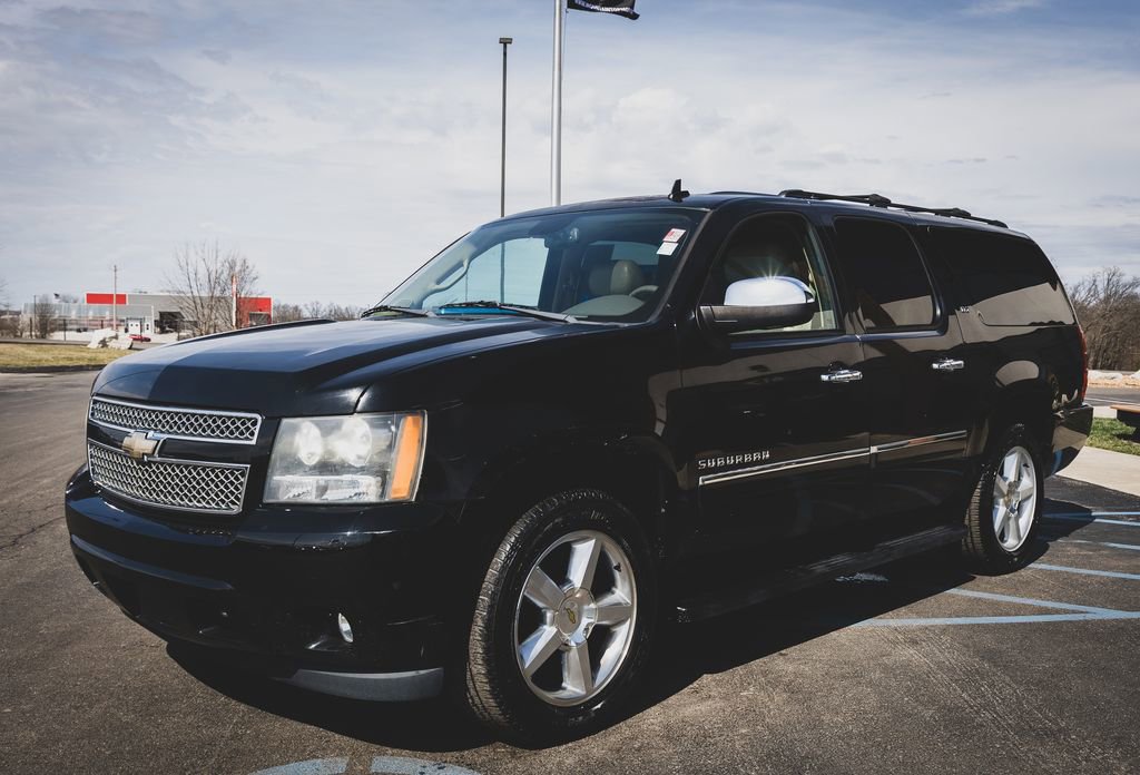 Used 2011 Chevrolet Suburban LTZ image 19