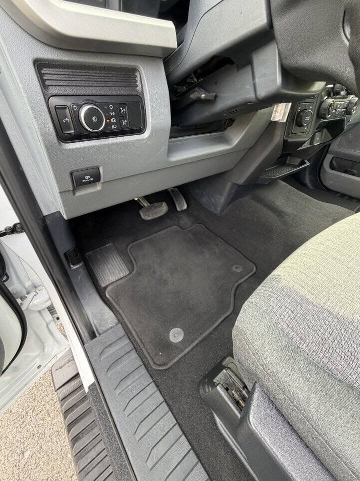 Used 2024 Ford F250 XLT AWD/4WD image 21