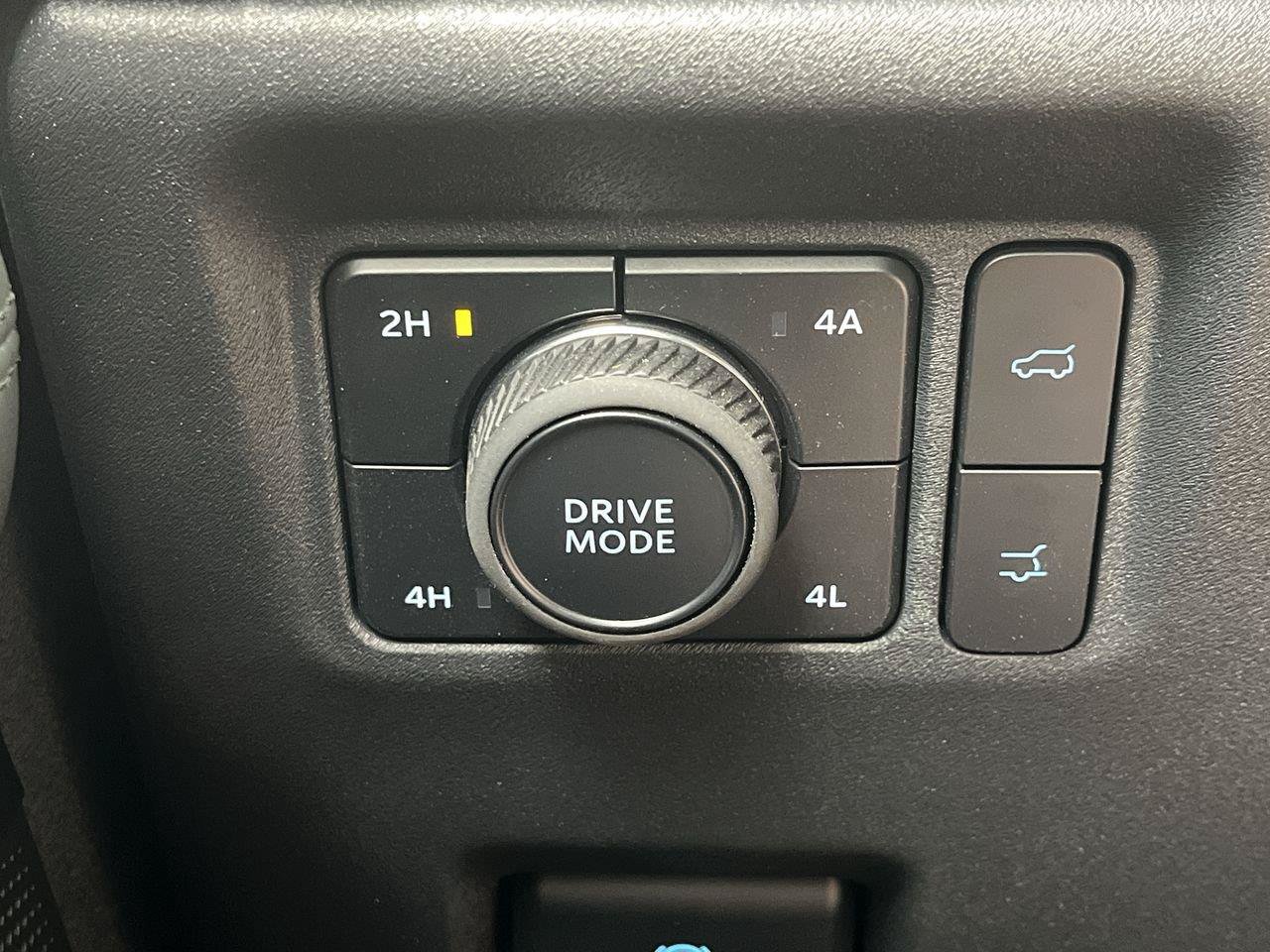 Certified 2026 Ford Expedition Max Active AWD/4WD image 23