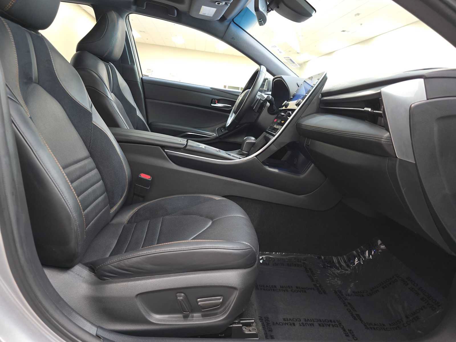 Certified 2020 Toyota Avalon XSE w/ All Weather Liner Package FWD image 28
