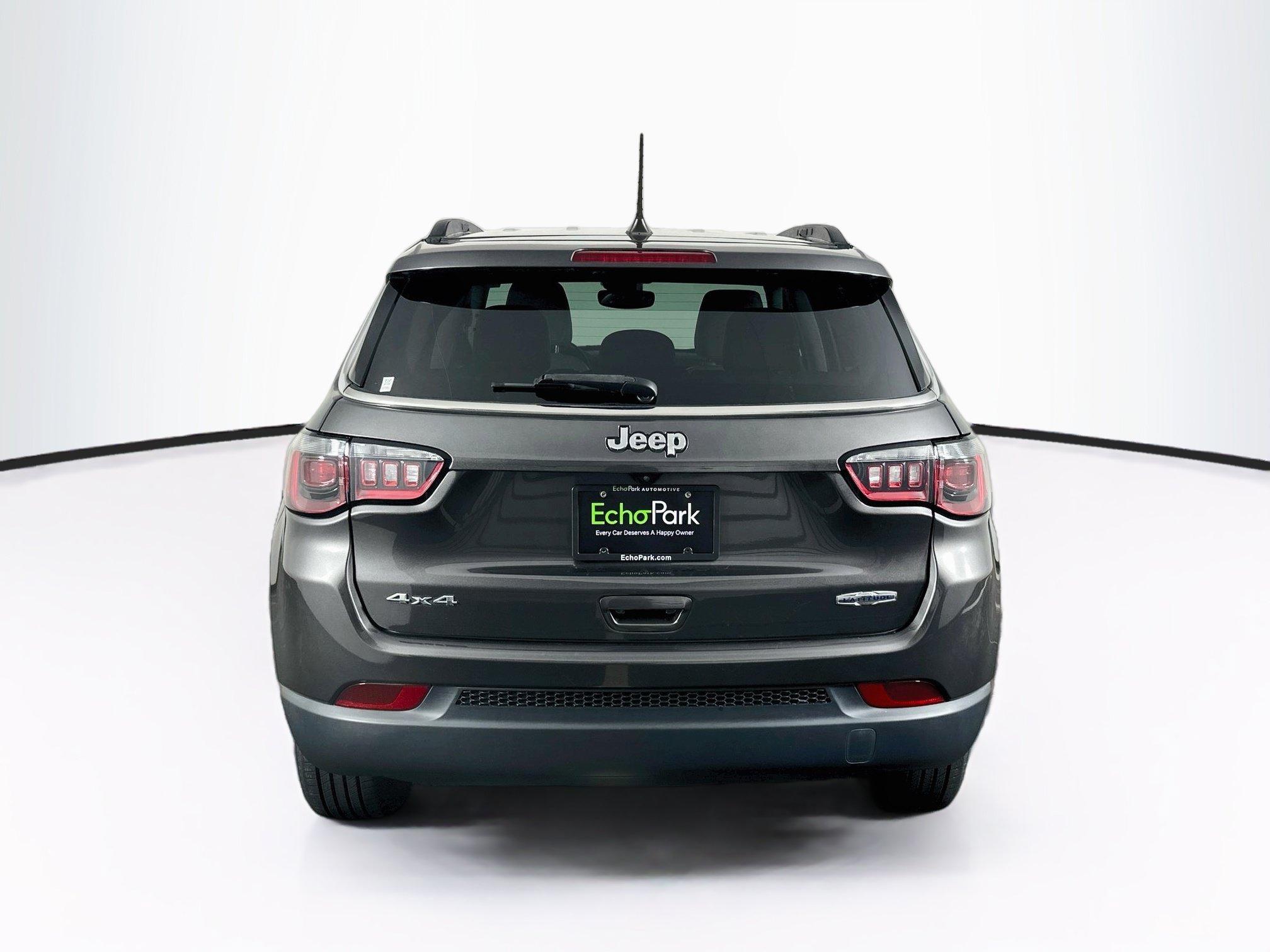 Used 2022 Jeep Compass Latitude AWD/4WD image 7